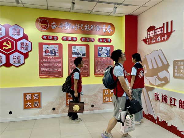 bsports必一学子赴新疆开展暑期“三下乡”社会实践_fororder_图片2